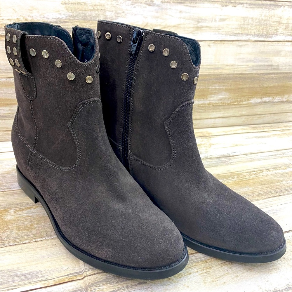 Kanna Studded Leather Ankle Boots Spain size 36